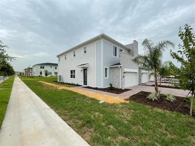 Building Photo - 218 Nine Iron Dr