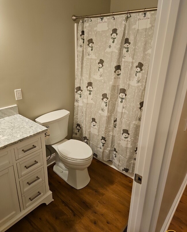 Foto del edificio - 2150 Windsor Ave