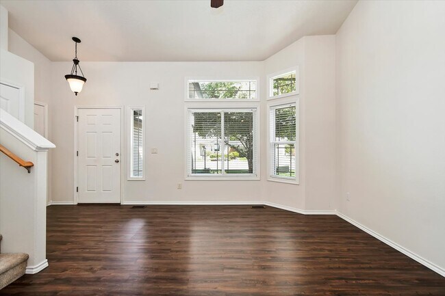 Building Photo - 8657 W Casa Grande Ct