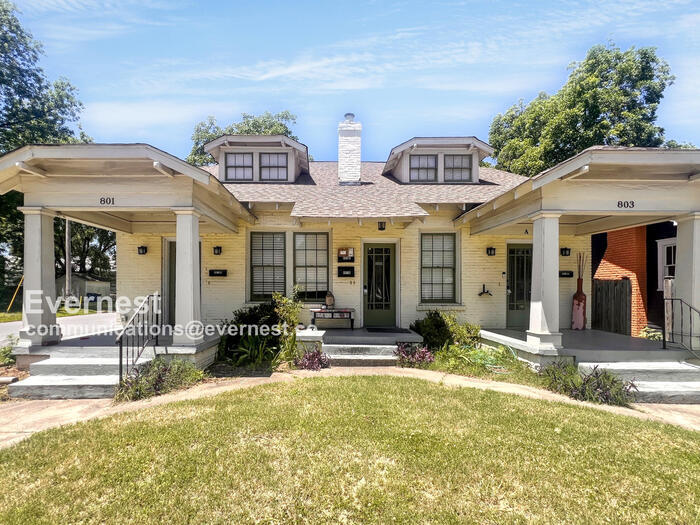 Foto principal - 801 Willow St