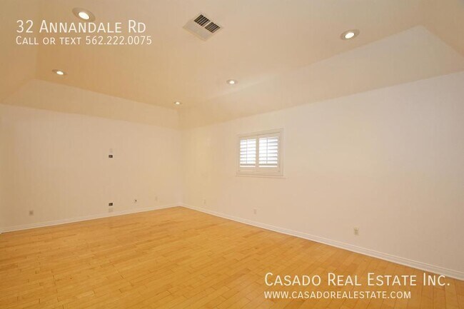 Building Photo - 32 Annandale Rd