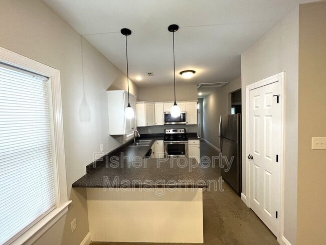 Foto del edificio - 1403 Spotsylvania St