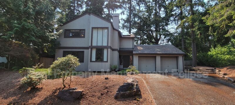 Foto principal - 14003 NE 62nd St