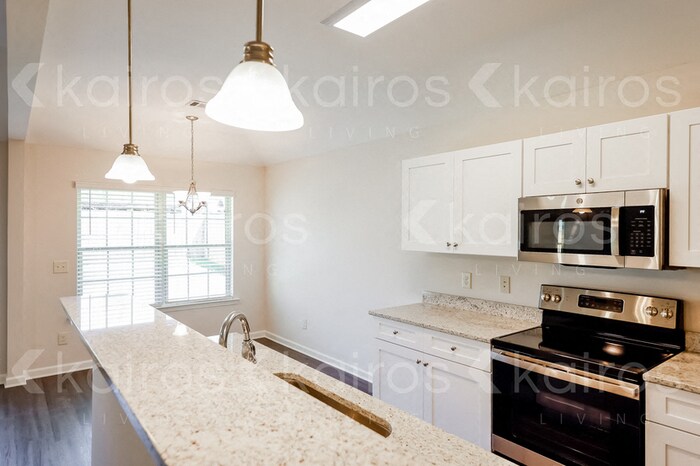 Foto del edificio - 732 Park Ln