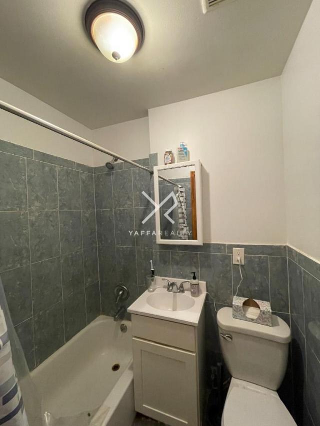 Foto del edificio - 1 bedroom in BROOKLYN NY 11216