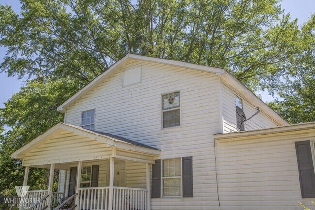 Building Photo - 3105 Hood St