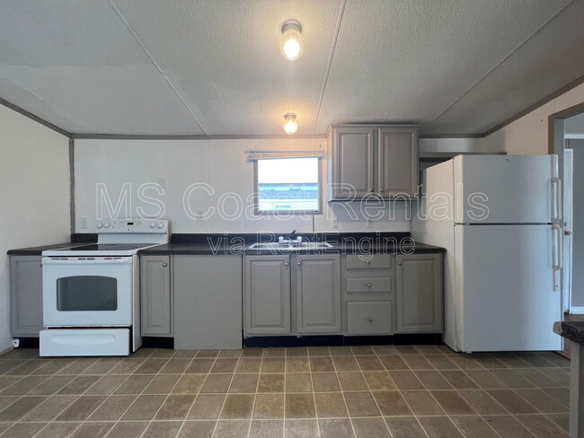 Foto del edificio - 8400 W Oaklawn Rd