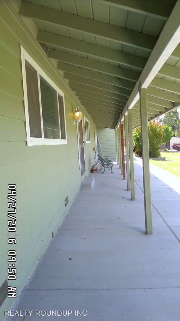 Foto del edificio - 10147 Equestrian Dr