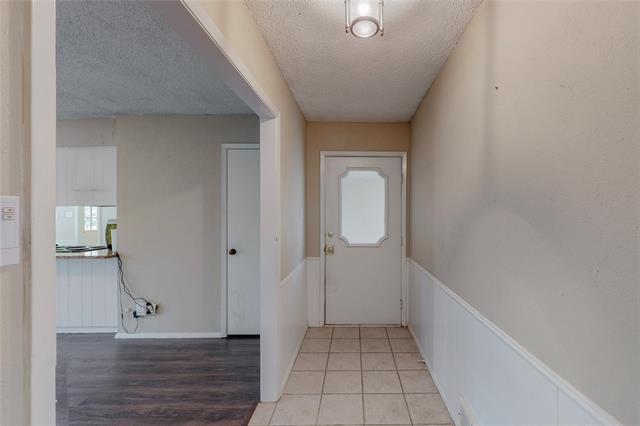 Building Photo - 1006 Meadowbrook Dr