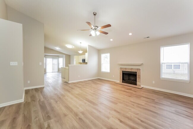 Building Photo - 6430 Glory Maple Ln