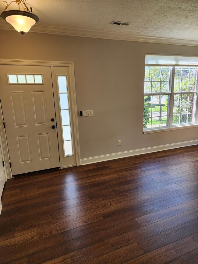 2690 Gardenia Ave Unit 1, Beavercreek, OH 45431 Condo for Rent in Beavercreek, OH