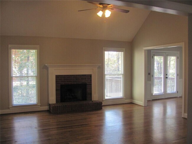 Building Photo - 3383 Conley Downs Dr