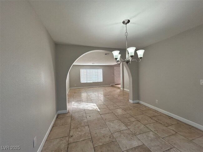 Building Photo - 1480 La Brea Rd