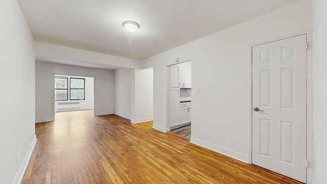 Foto del edificio - 282 E 35th St