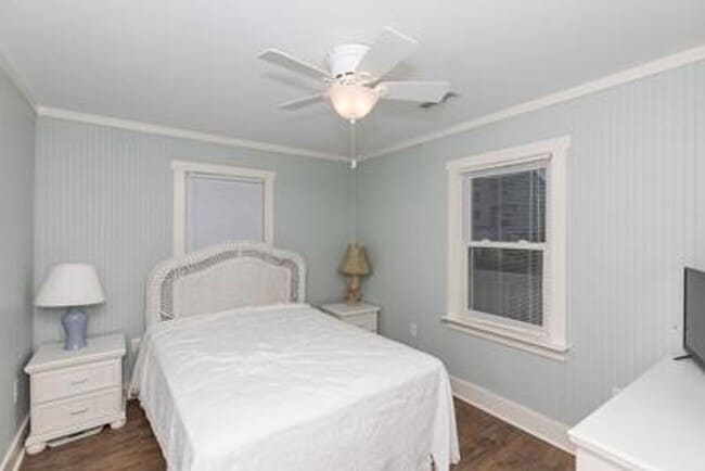 Building Photo - FULLY FURNISHED OFF-SEASON GETAWAY STARTIN...