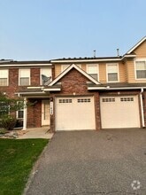 Building Photo - 11424 Town Center Dr