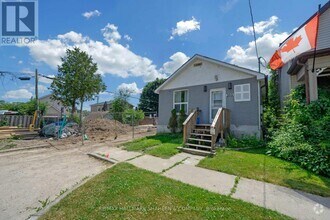 Building Photo - 203 Quebec St