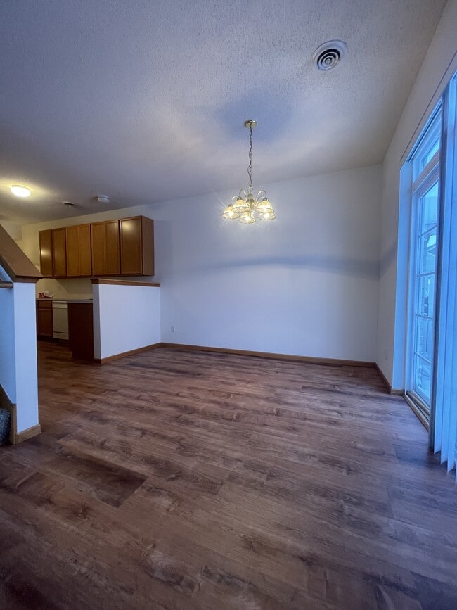 Building Photo - 17041 Embers Ave