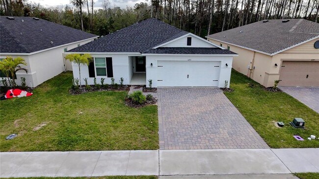 Foto del edificio - 3293 Sanctuary Dr