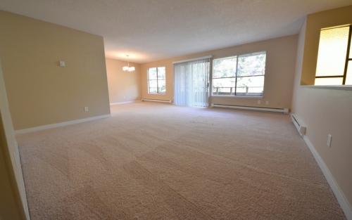 Building Photo - 2 bedroom in Seattle WA 98107