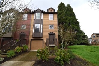 Building Photo - 232 NE 76th Ave