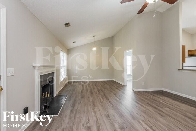 Building Photo - 3321 Argyle Ln