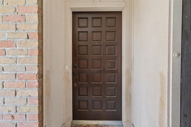 Foto del edificio - 2516 Commonwealth St