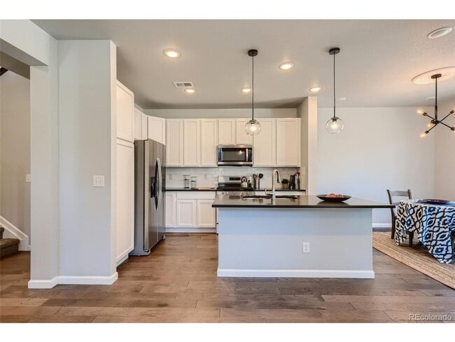 Building Photo - 14762 E Belleview Ave