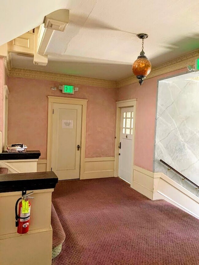 Foto del edificio - 1545 3rd Ave