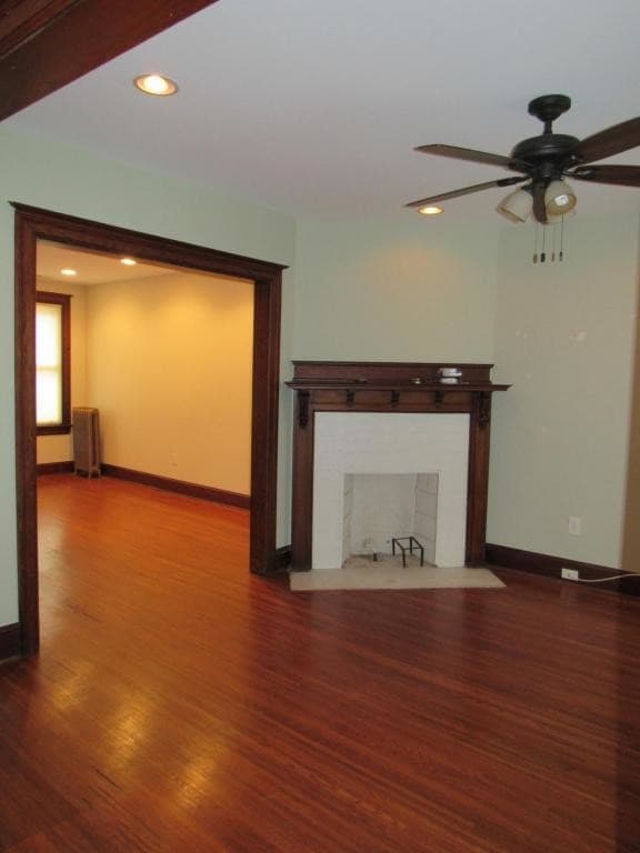 Building Photo - 422 7th Street NE