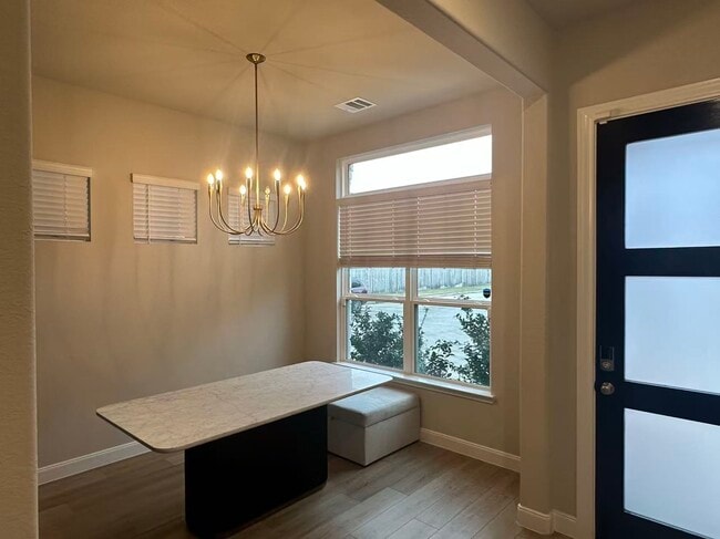 Building Photo - 8409 Soaring Sky Ln