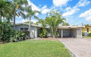 Building Photo - 2431 Key Largo Ln