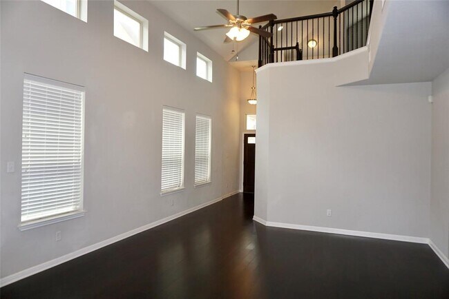 Foto del edificio - 1401 Little Elm Trail