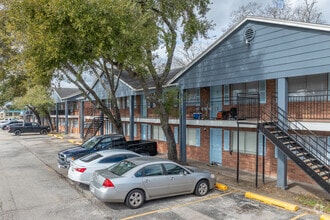 French Quarter Apartments