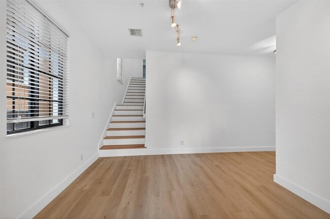 Foto del edificio - 2678 Center Ct Dr