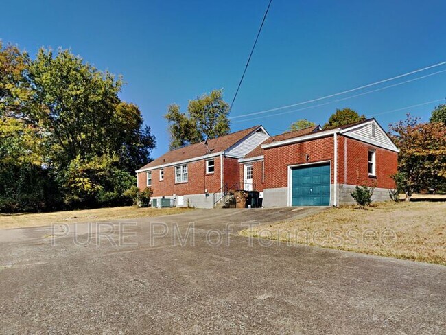 Building Photo - 1713 Porter Rd