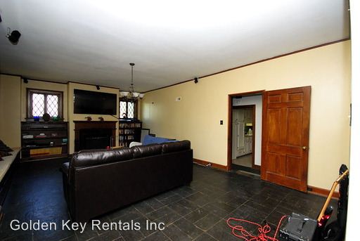 Foto del edificio - 300 S Pineview Ave
