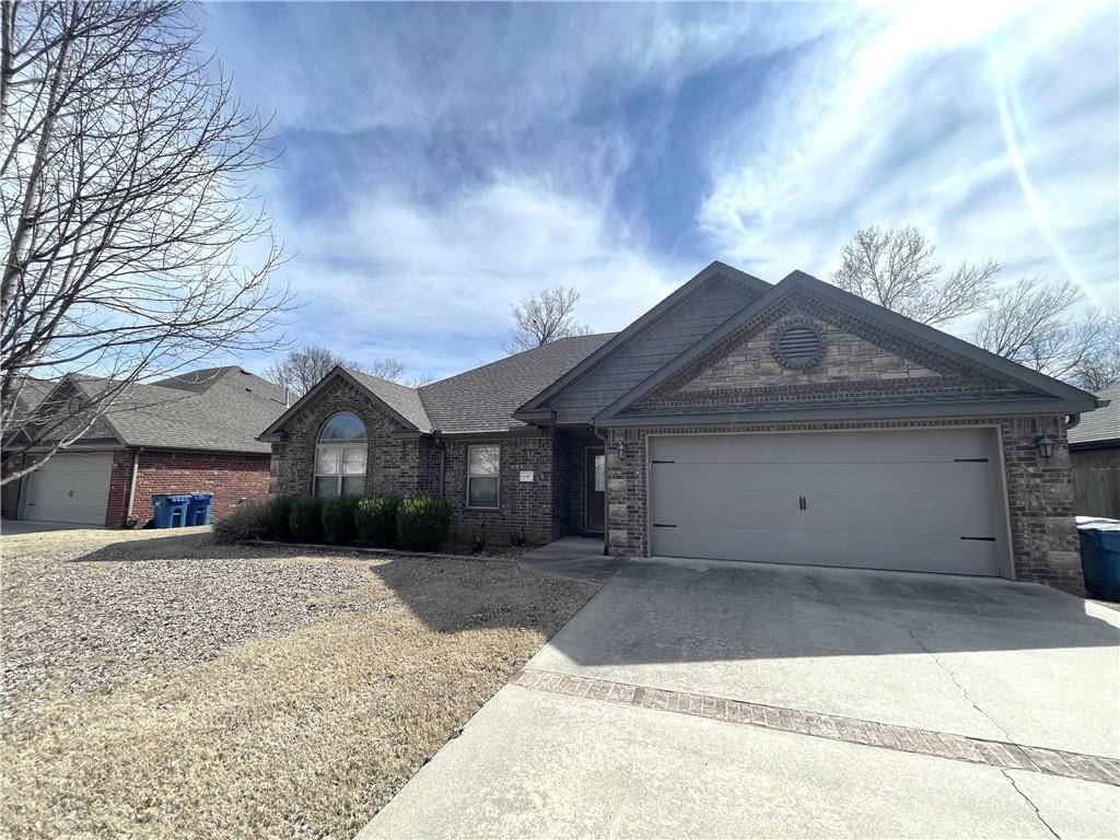 Primary Photo - 3107 SW Briar Creek Ave