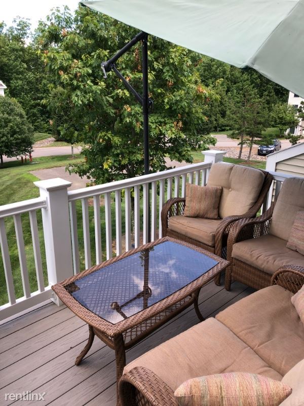 Foto del edificio - 2 br, 1.5 bath Townhome - 82 Village Drive