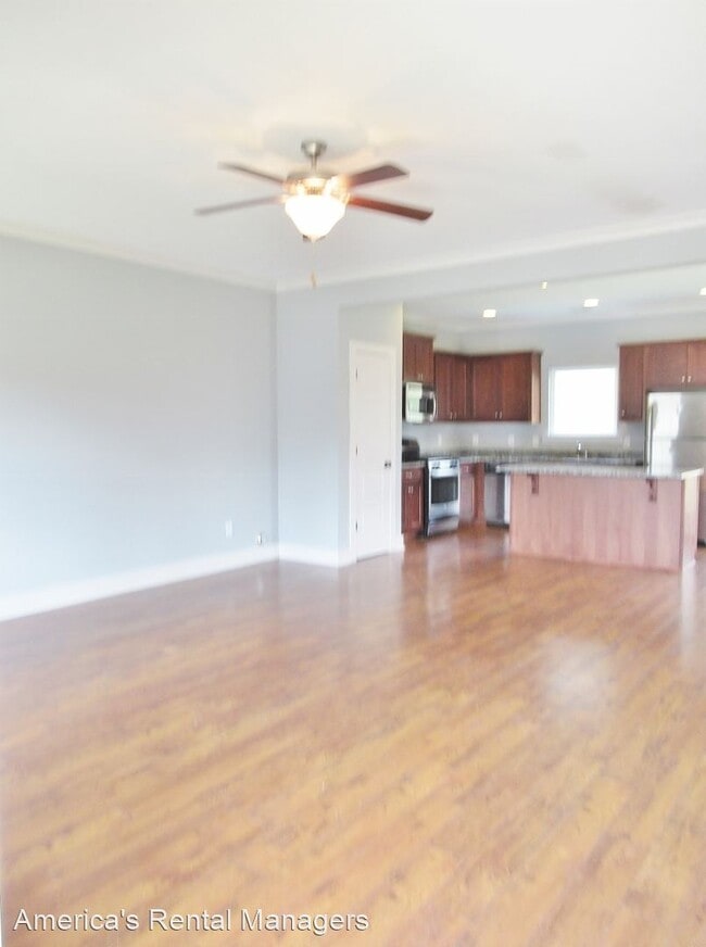 Building Photo - 3 br, 2.5 bath House - 412 Polo Trace