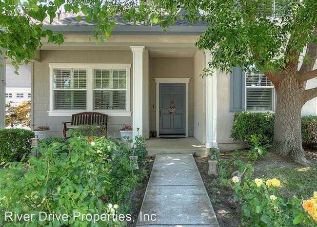 Building Photo - 4 br, 3.5 bath House - 2442 Dorset Lane
