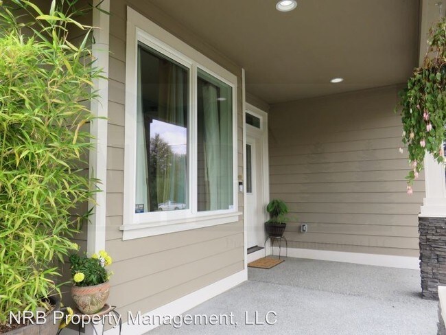 Building Photo - 5 br, 2.5 bath House - 906 96th St. E