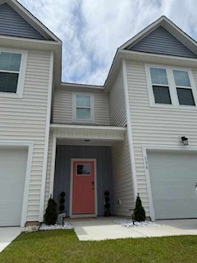 Building Photo - Salty Mermaid - Wonderful winter rental