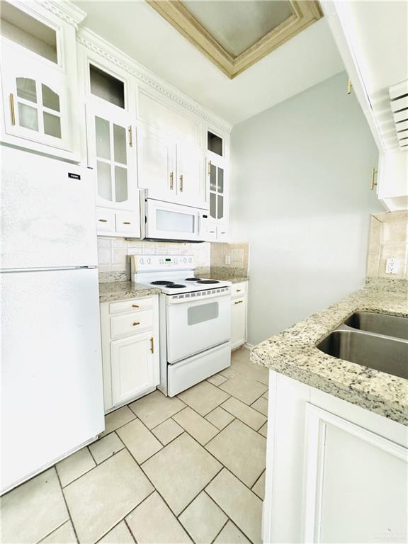 Building Photo - 602 Buena Vista Dr