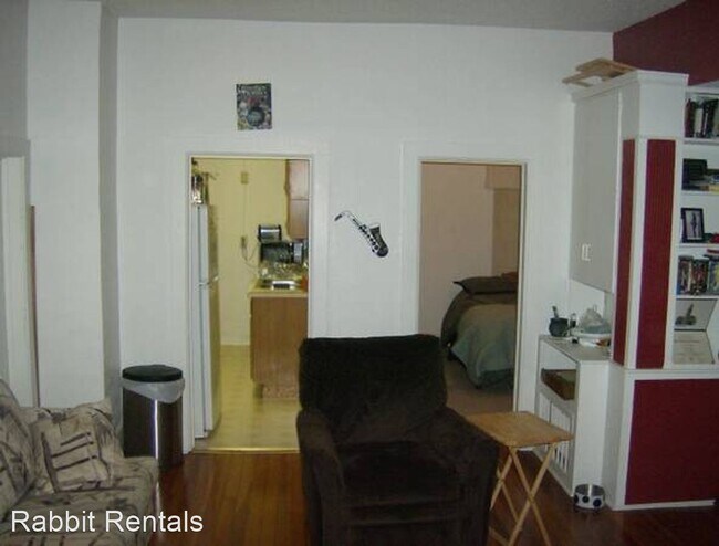 Building Photo - 4 br, 2 bath House - 716&718 4th St