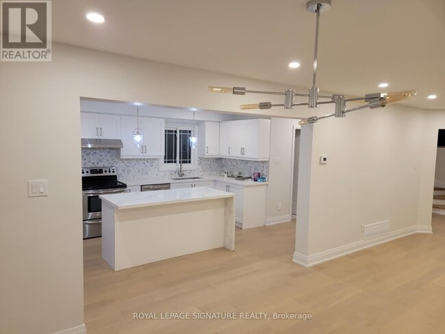 Photo du bâtiment - 6429 Longspur Rd