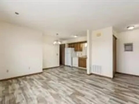 Foto del edificio - 573 Irving Wick Dr E