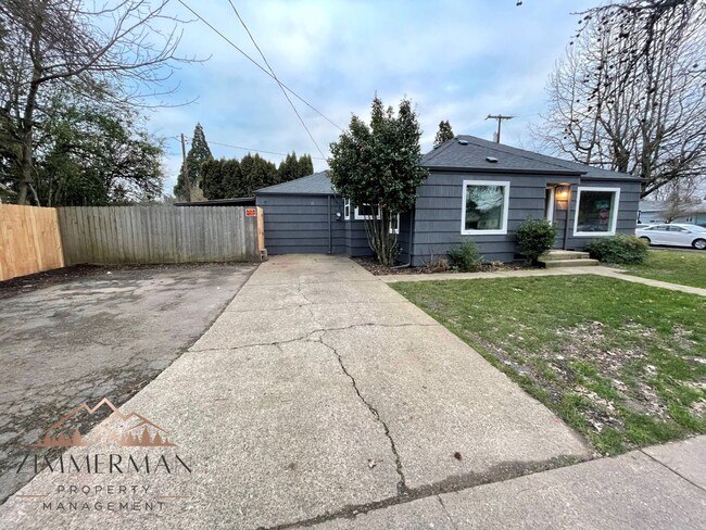 Foto del edificio - Fully Remodeled Single-Family Home