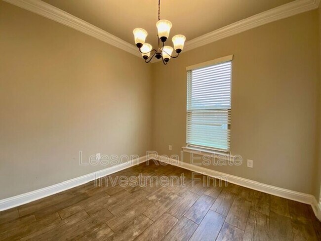 Building Photo - 253 Berkshire Pl