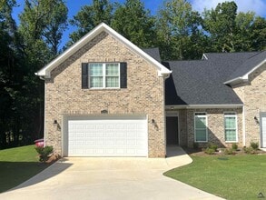 Building Photo - 250 High Ridge Ct